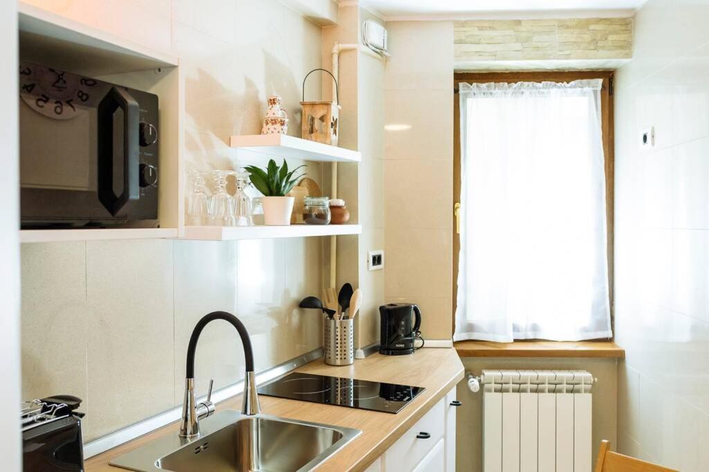 Studio With Private Terrace Next To Cismigiu Bukarest Exterior foto
