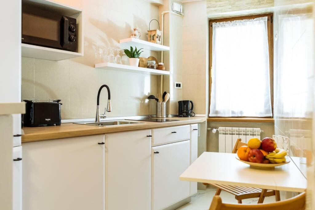 Studio With Private Terrace Next To Cismigiu Bukarest Exterior foto